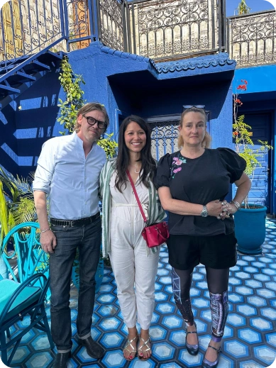 Photo de Nejma avec Stella Candente et Florian Claudel,